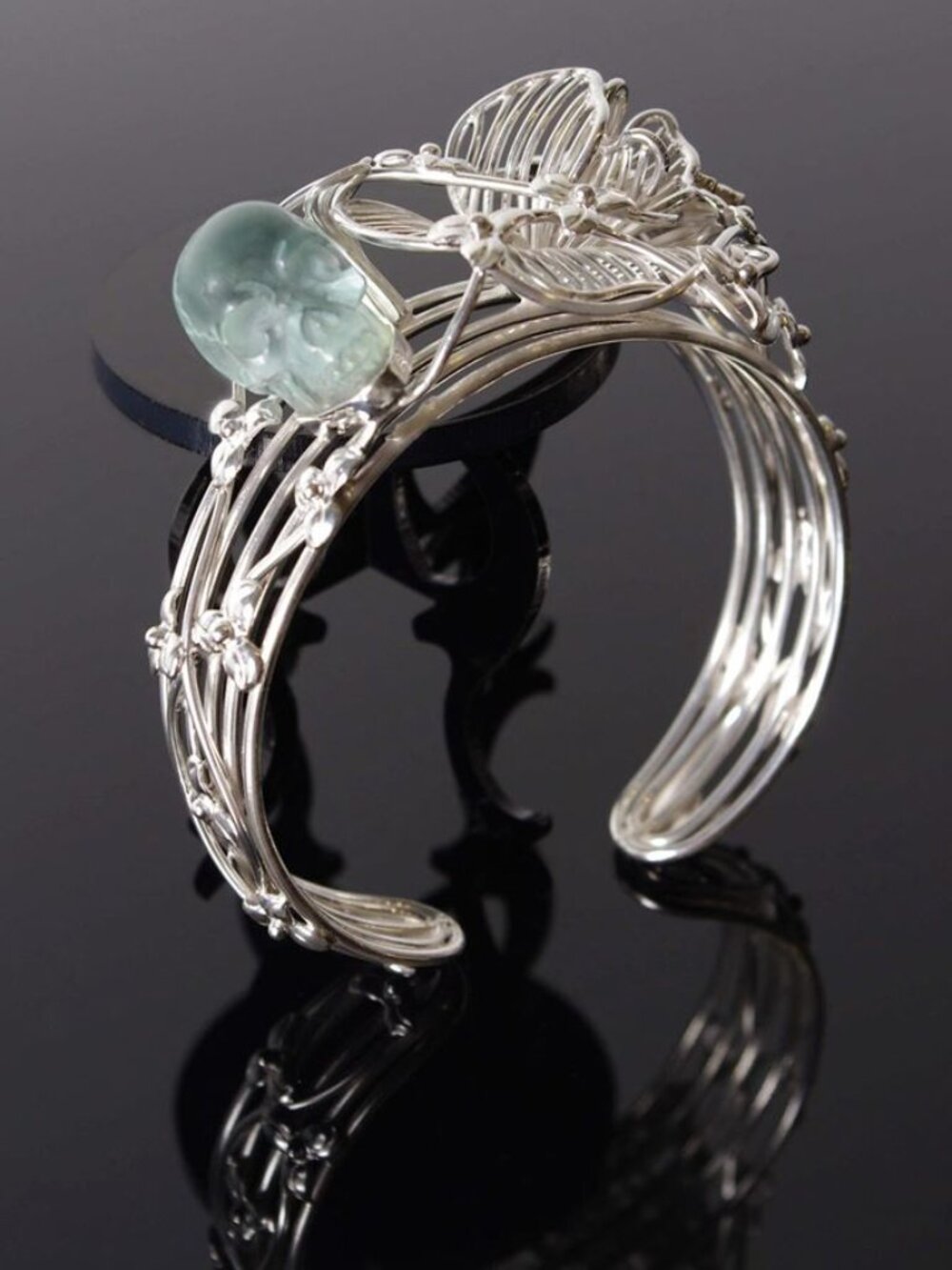 Unique bracelet – blue obsidian crystal skull with finely chiseled 925 sterling